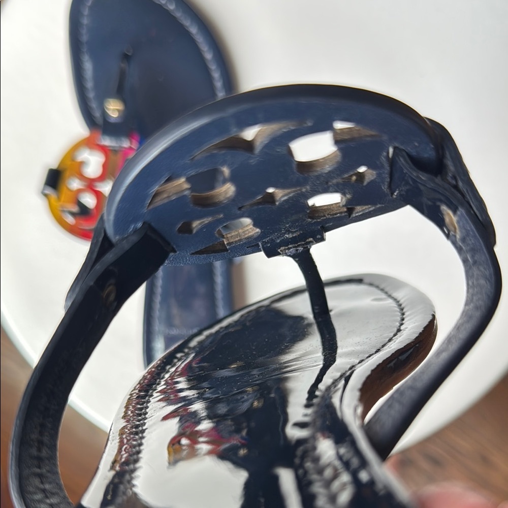 Tory Burch Navy Miller Sandals Multicolor Logo Size 8.5 - Picture 9 of 13